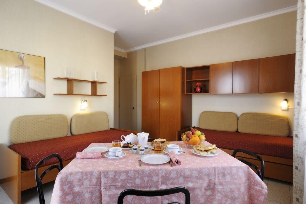 Residence San Marco Suites&Apartments Alassio Eksteriør billede
